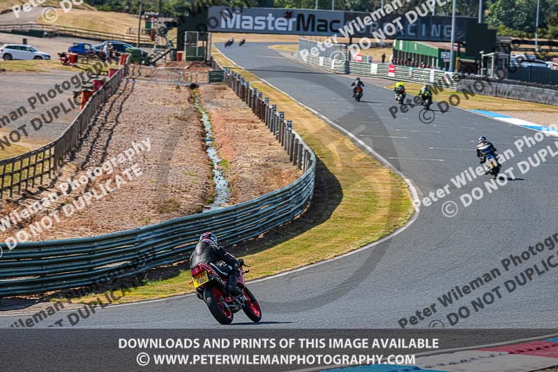 enduro digital images;event digital images;eventdigitalimages;mallory park;mallory park photographs;mallory park trackday;mallory park trackday photographs;no limits trackdays;peter wileman photography;racing digital images;trackday digital images;trackday photos